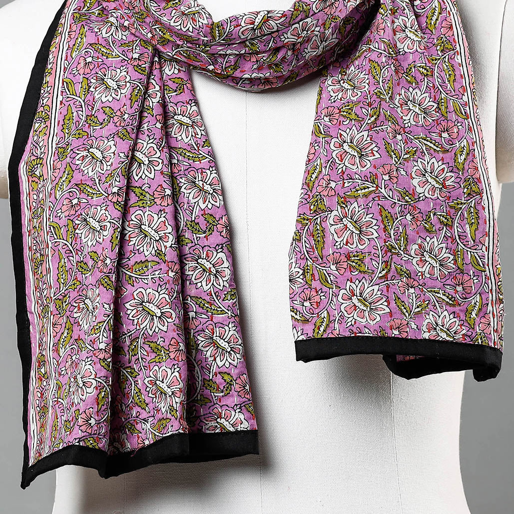  Sanganeri Block Printed Tagai Work Cotton Stole Online at iTokri.com