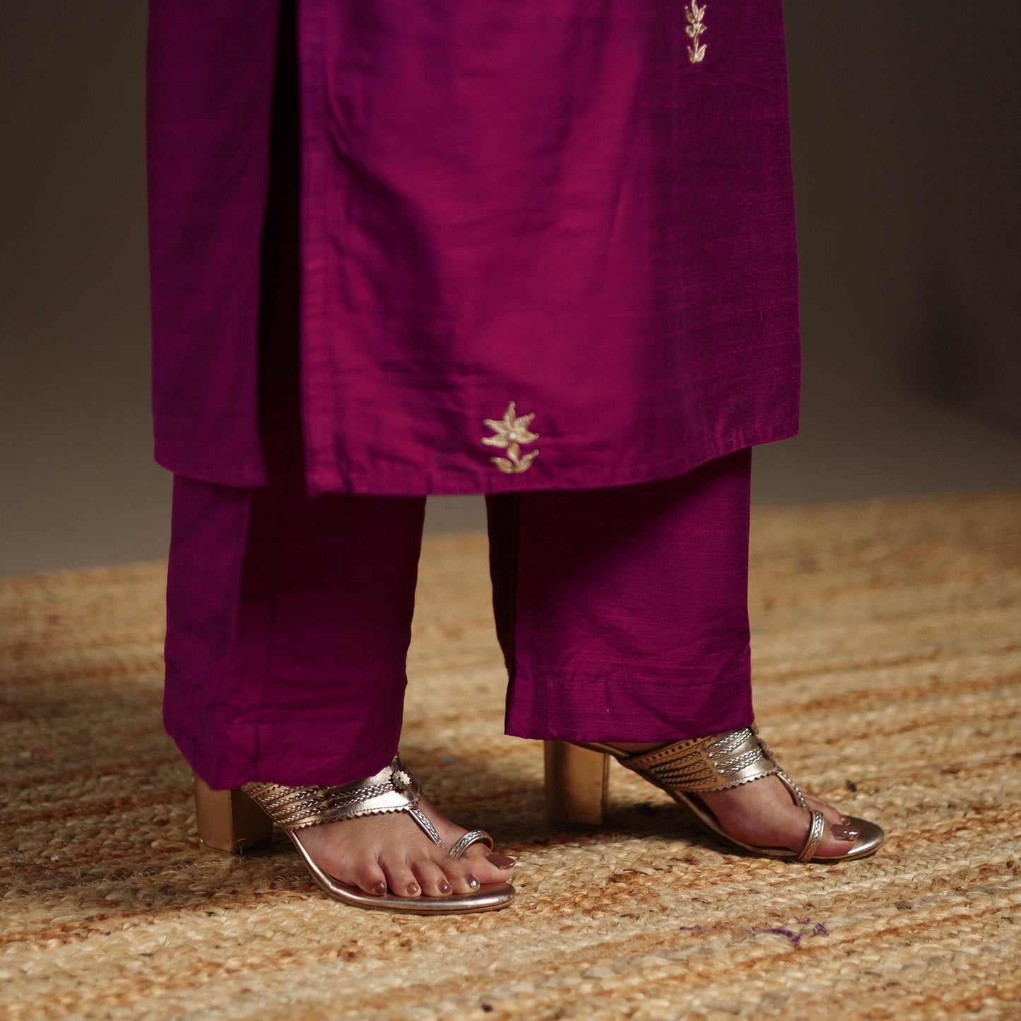 Purple - slub silk gota work plain kurta set (set of 3) 06