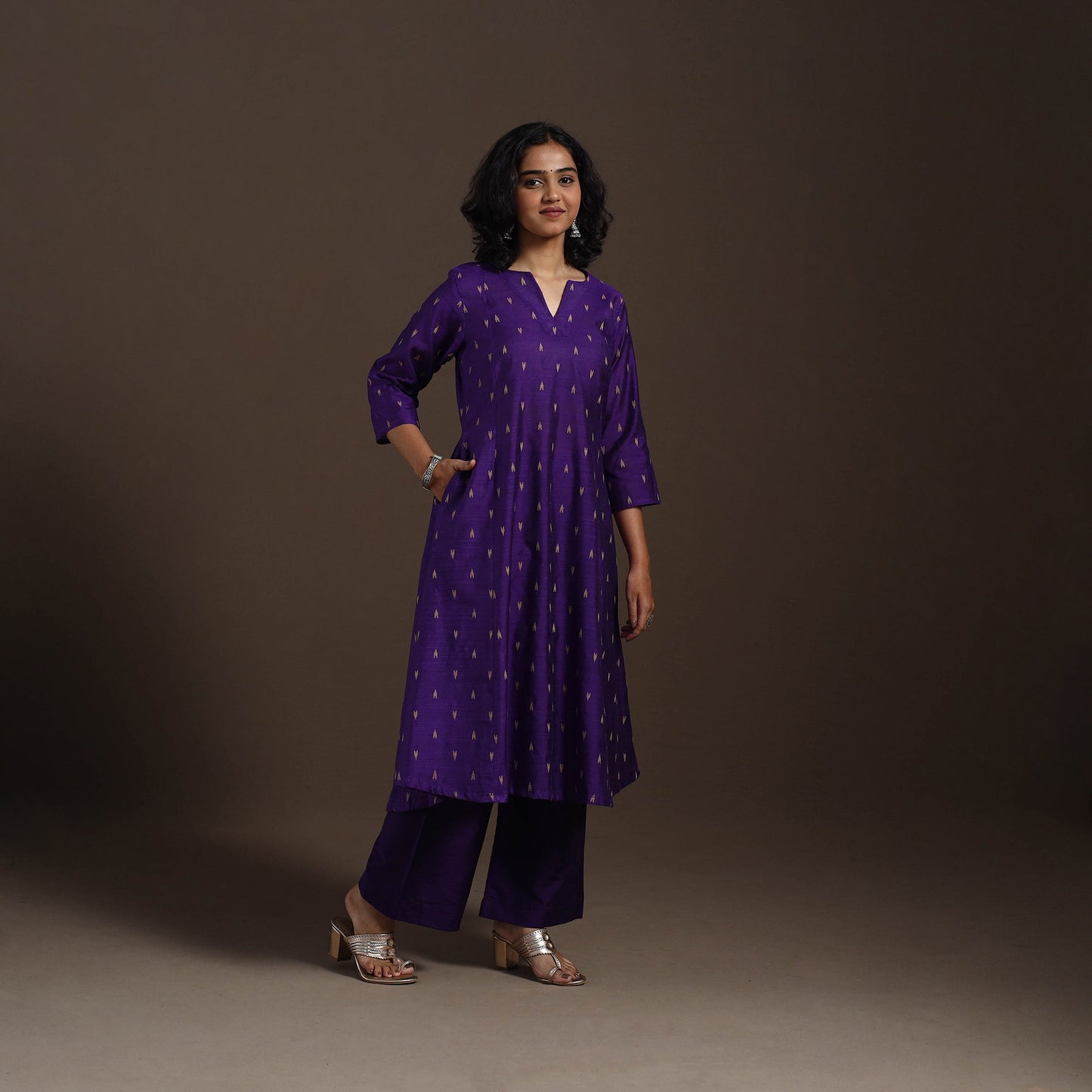Purple Thread Buti A-Line Spun Dupion Silk Kurta Set (Set of 2)