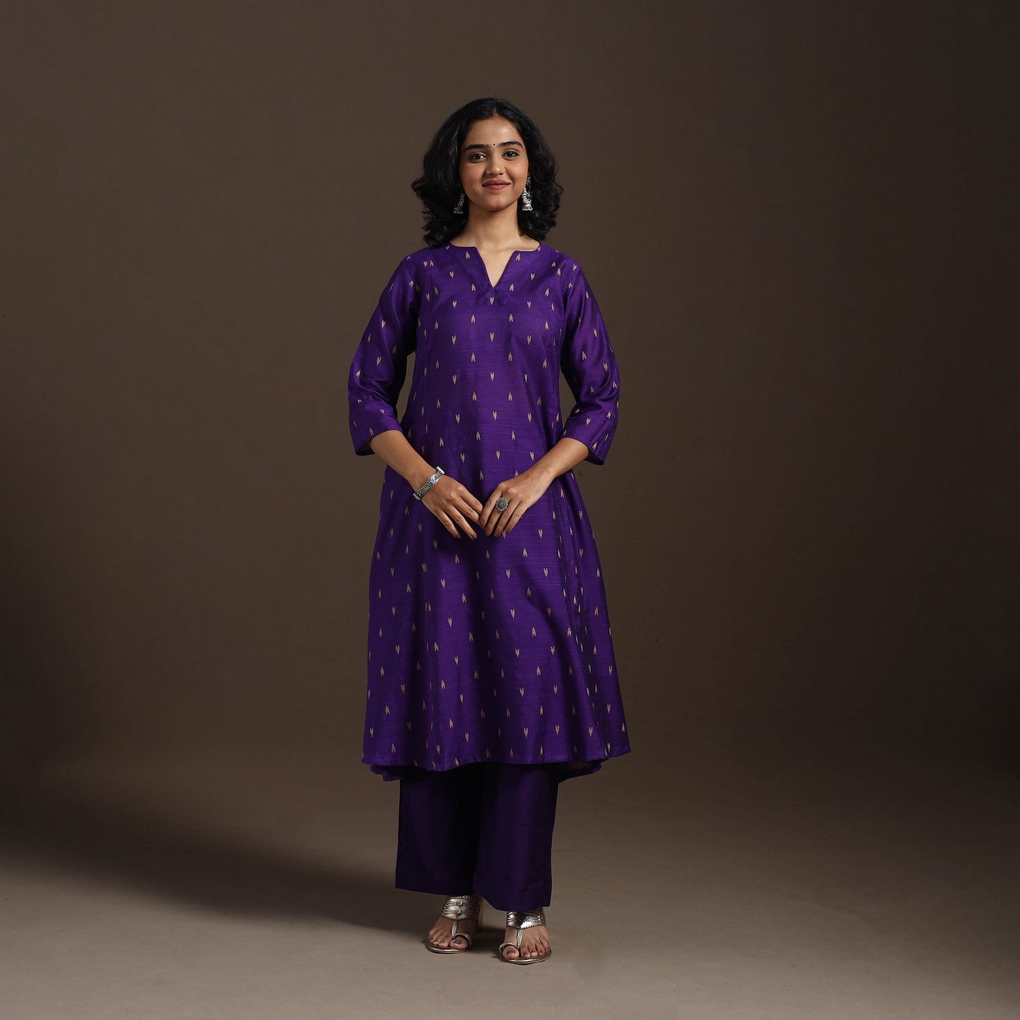 Purple Thread Buti A-Line Spun Dupion Silk Kurta Set (Set of 2)
