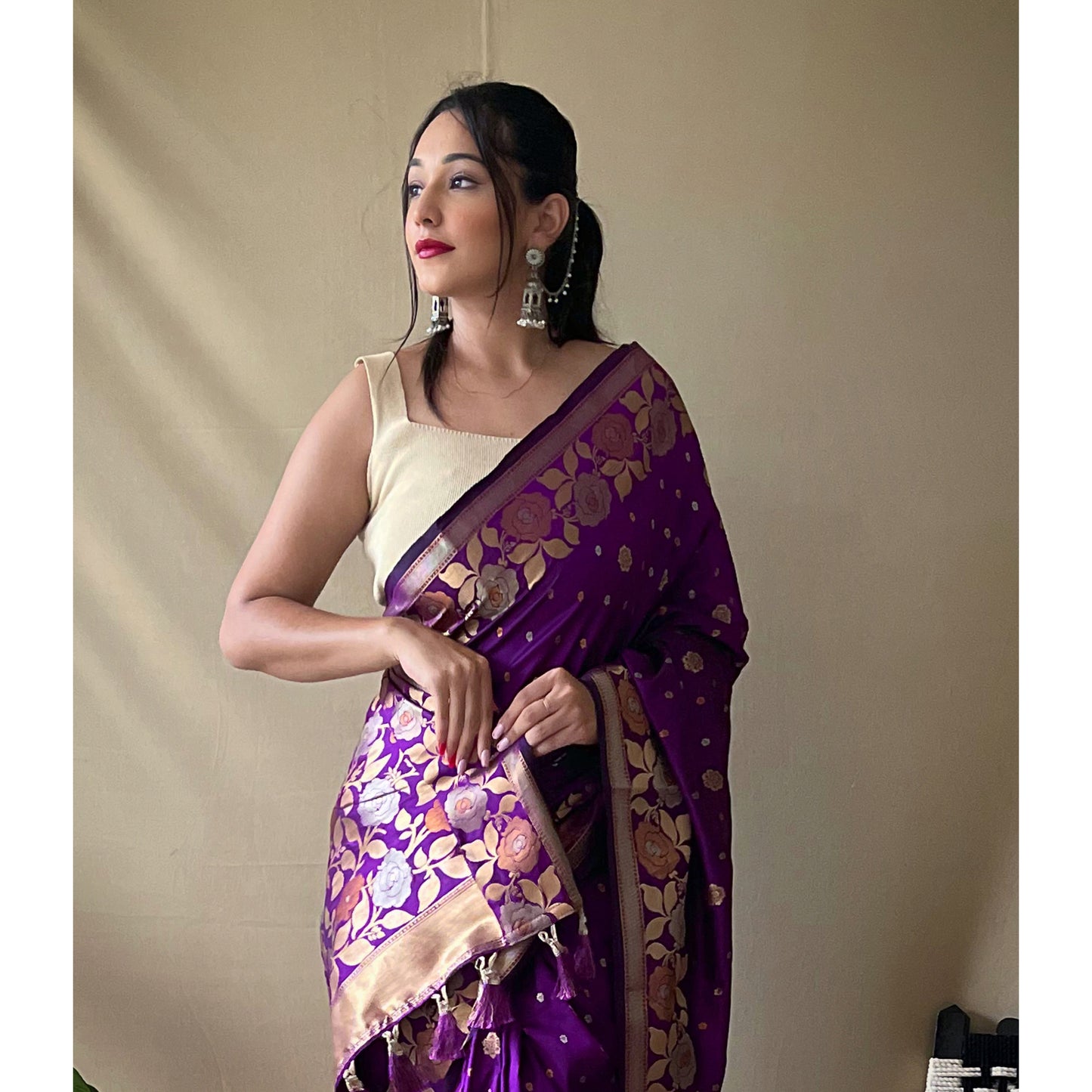 Suhani Purple Soft Silk Handwork Saree