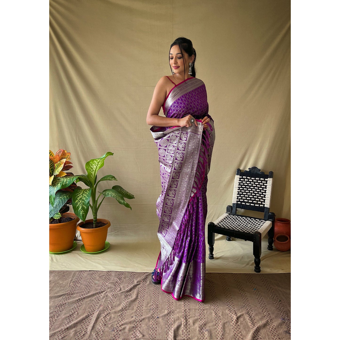 Khicha Checks Purple Litchi Silk Handwork Saree