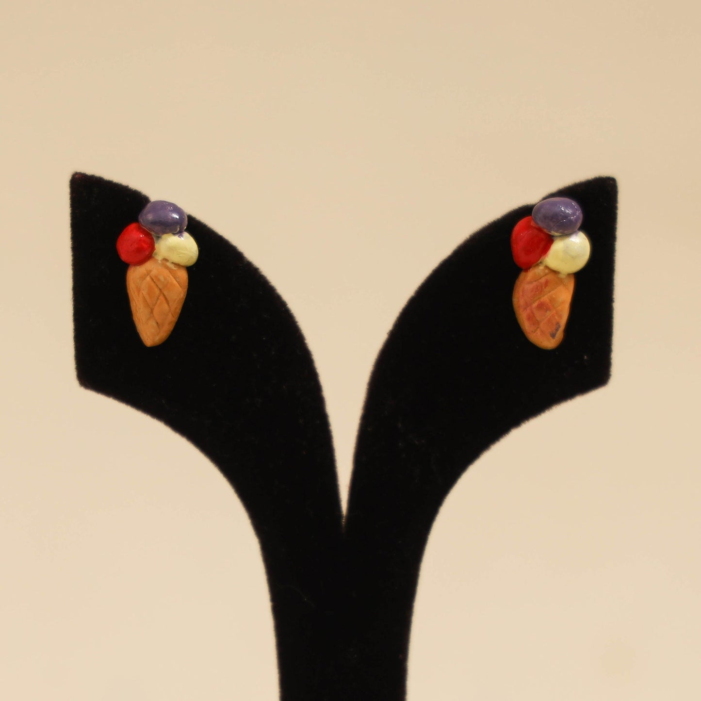 Quirklets handpainted clay stud earrings 51 - handcrafted