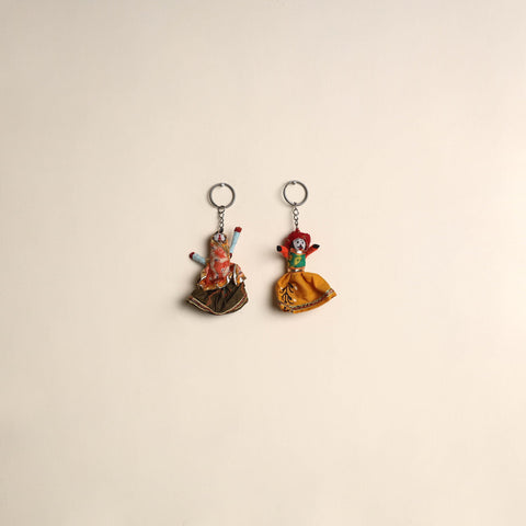 Rajasthani puppet couple handmade keychain (set of 2) 01