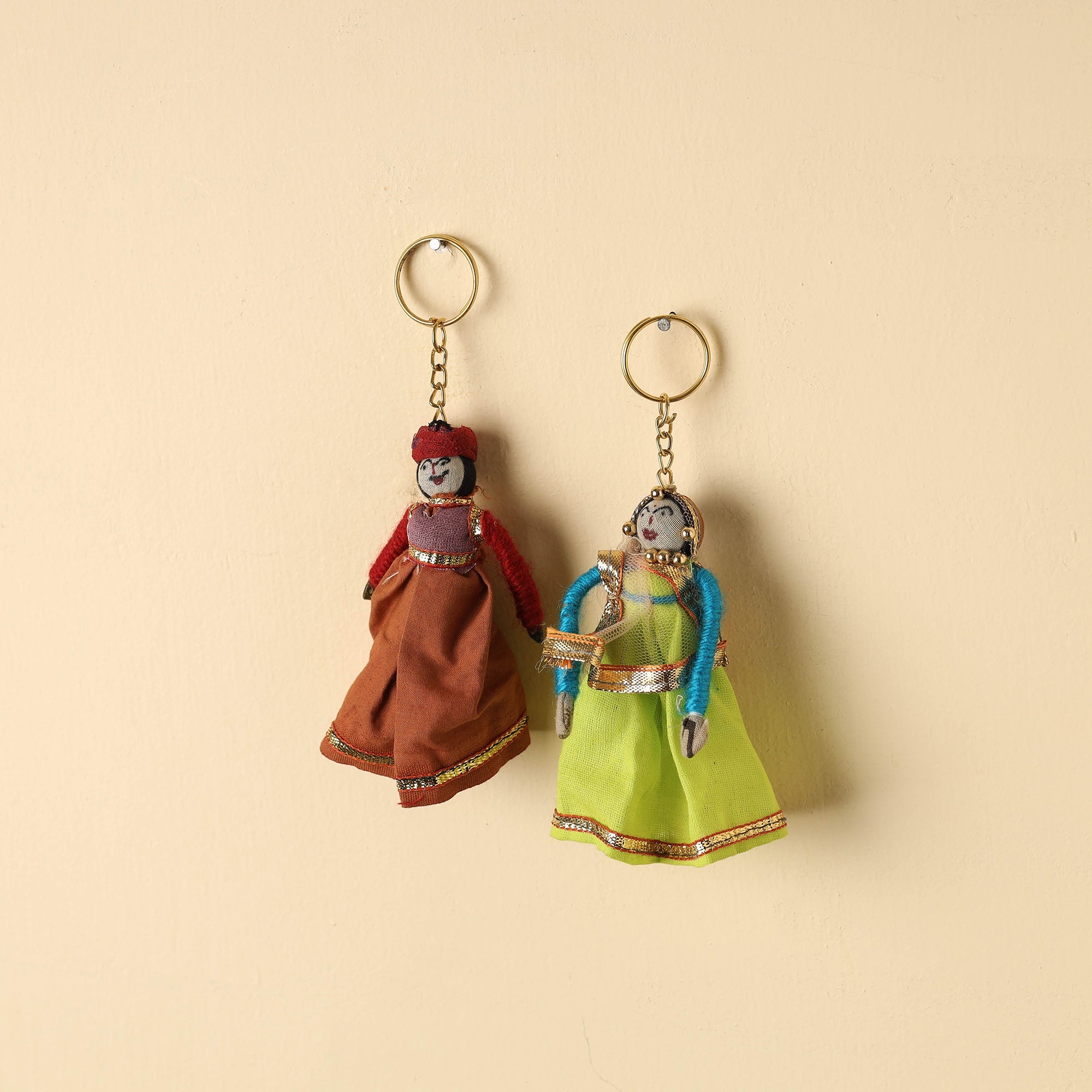Chain Puppet Rajasthani Puppet Couple Handmade Keychains (Set of 2)