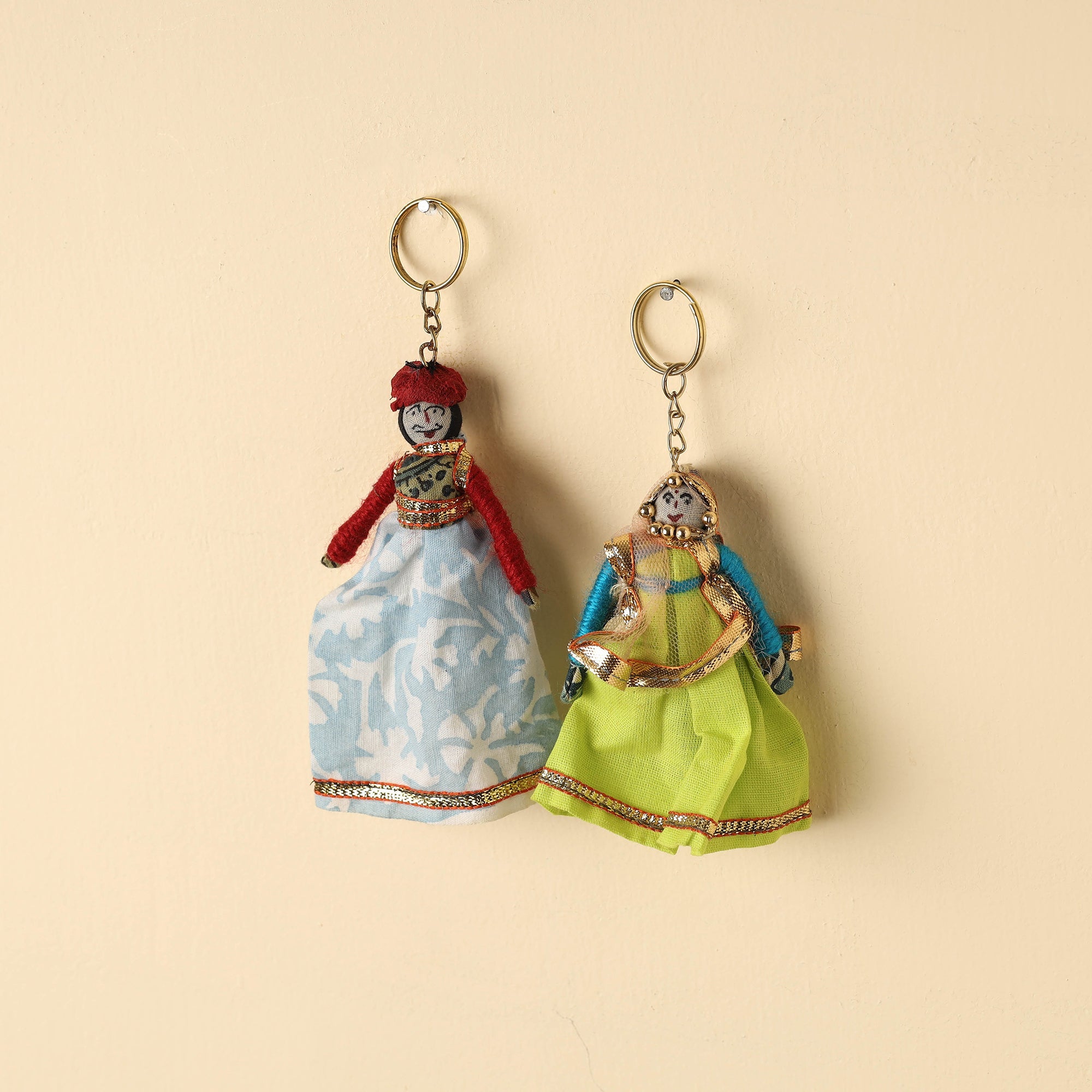 Chain Puppet Rajasthani Puppet Couple Handmade Keychains (Set of 2)