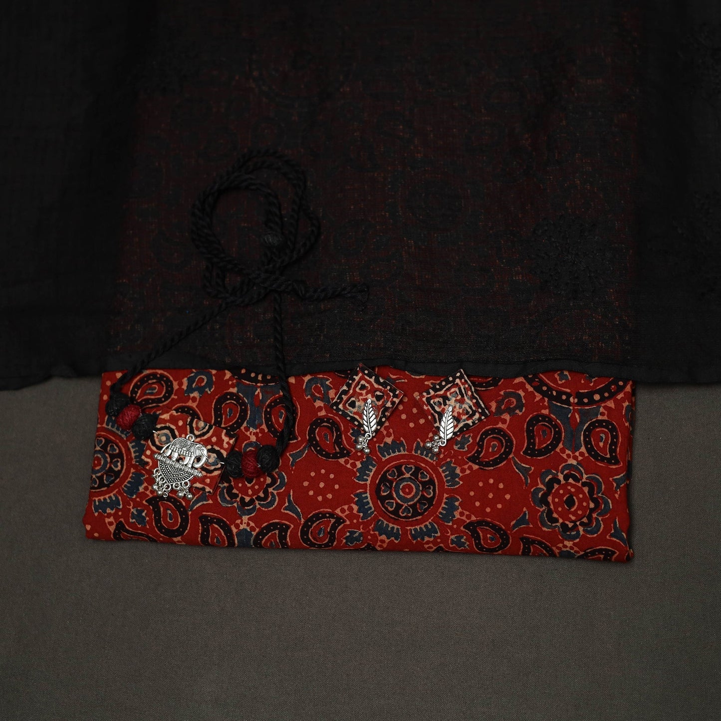 2pc cotton unstitched dress material with jewellery set 19