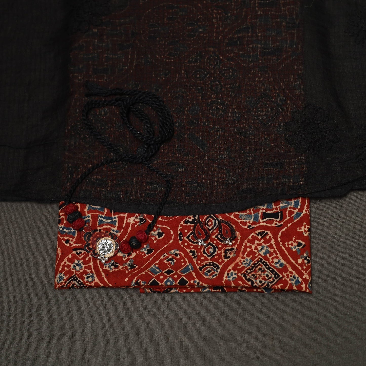 2pc cotton unstitched dress material with jewellery set 27