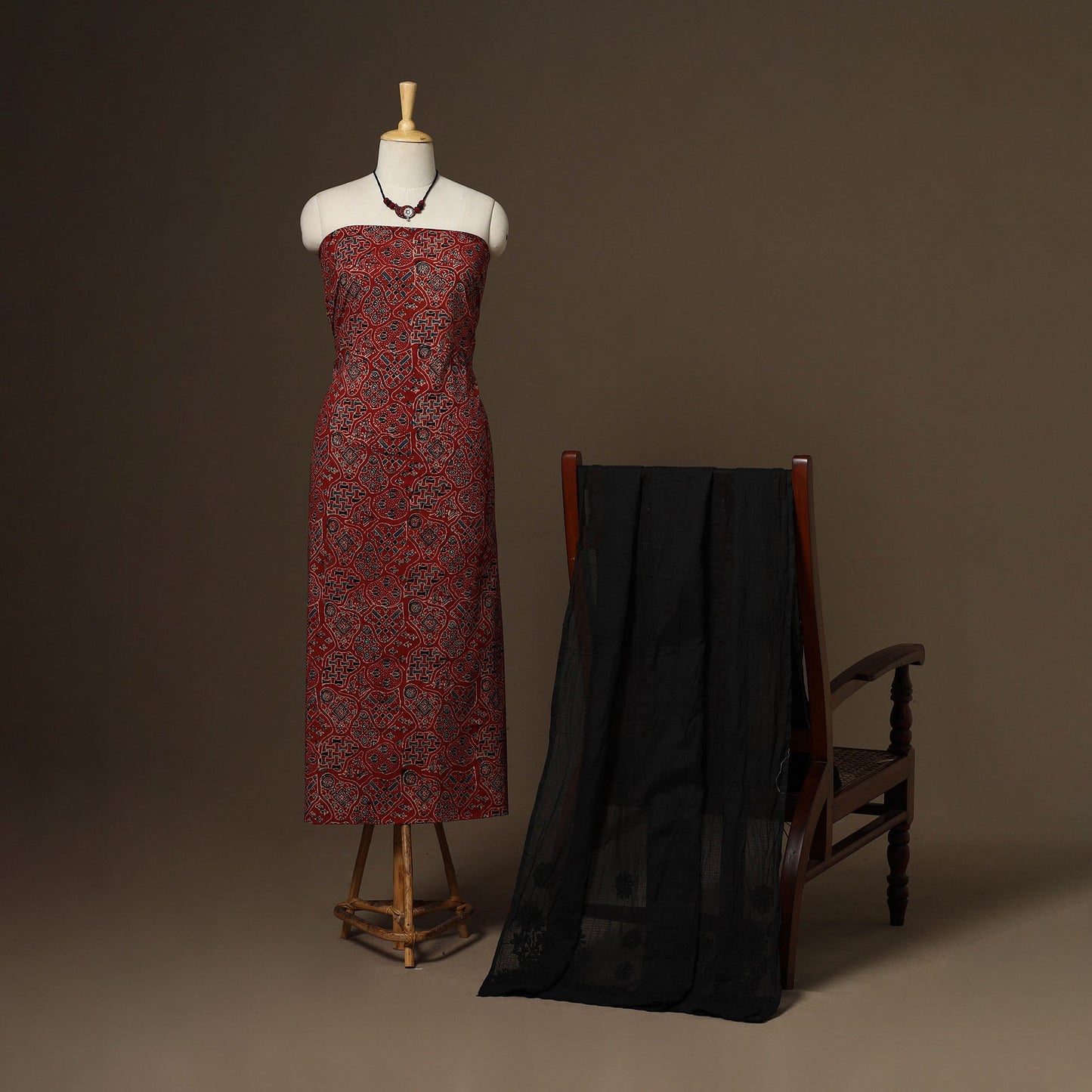 2pc cotton unstitched dress material with jewellery set 27