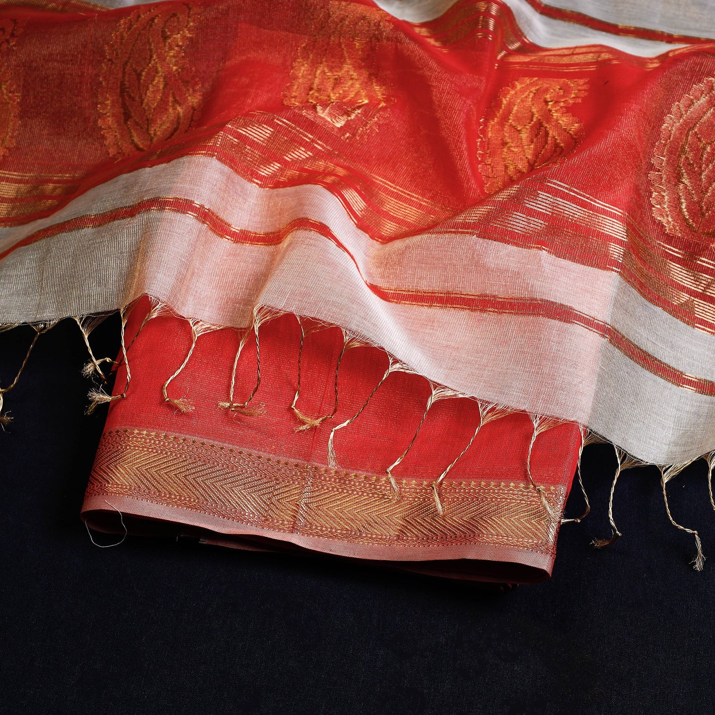 2pc Zari Work Handloom Silk Cotton Maheshwari Dress Material