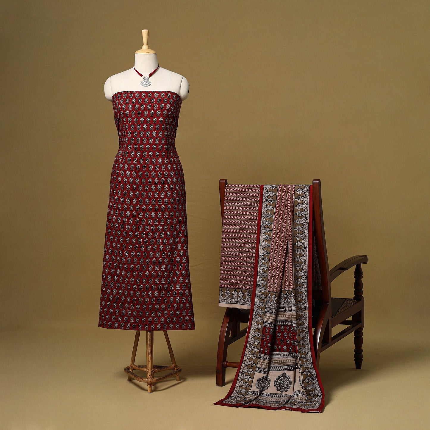 Red - 3pc cotton unstitched bagh dress material