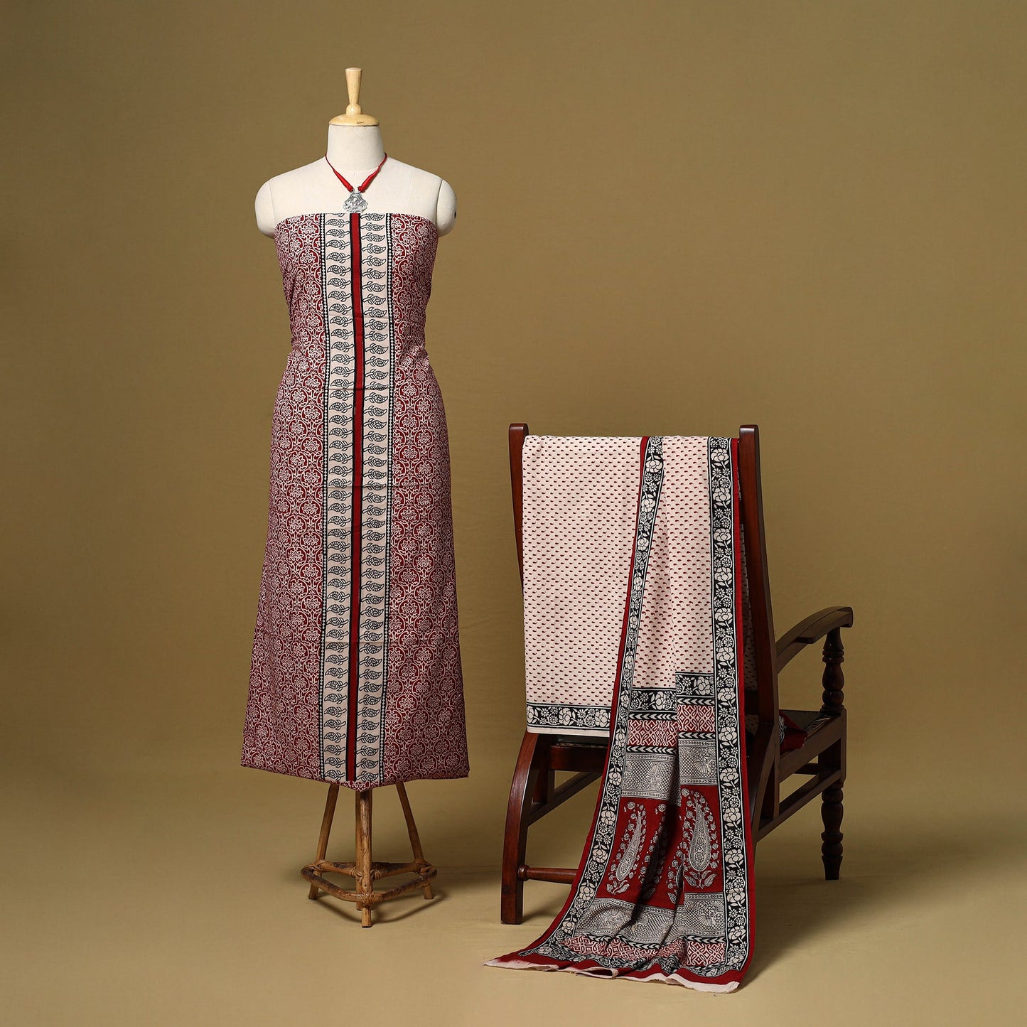 Red - 3pc cotton unstitched bagh dress material