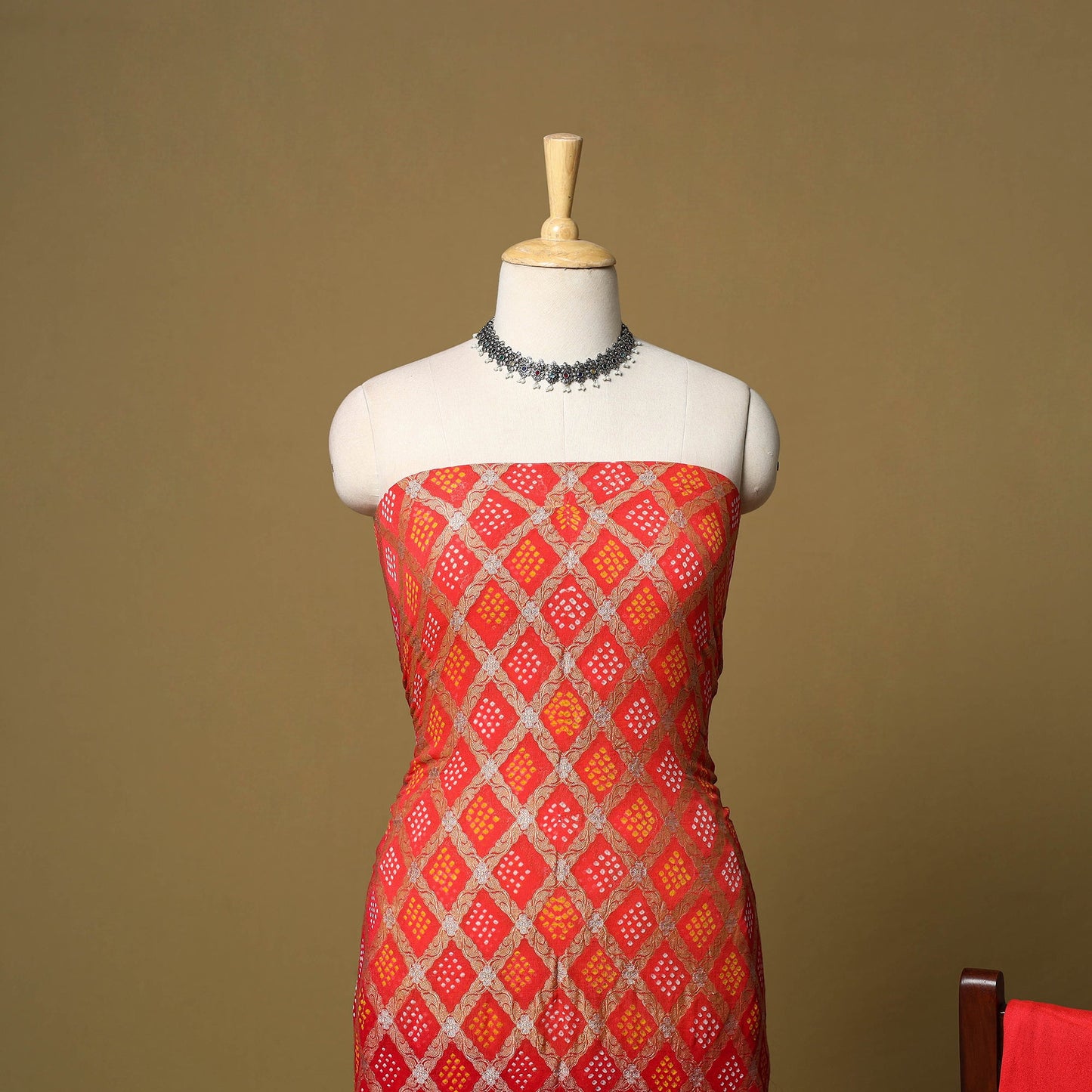 Red - 3pc georgette unstitched heavy zari bandhani &