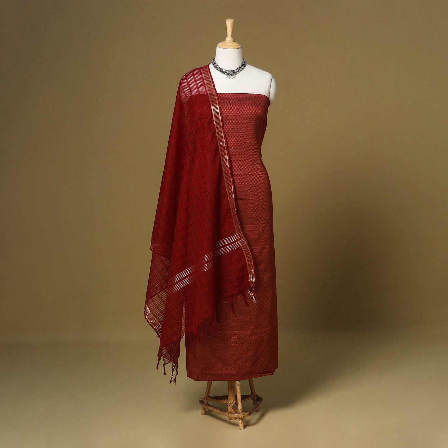 Red - 3pc karnataka weave cotton unstitched khun dress