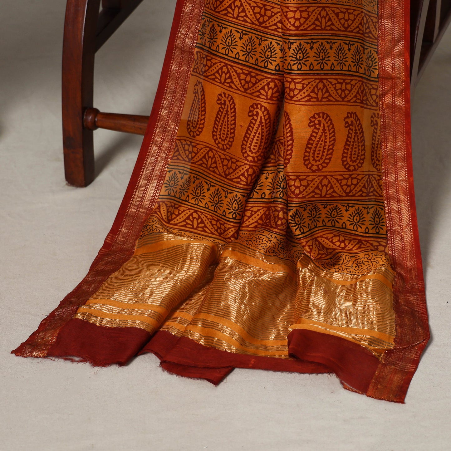 Red - 3pc maheshwari silk unstitched bagh dress material 05