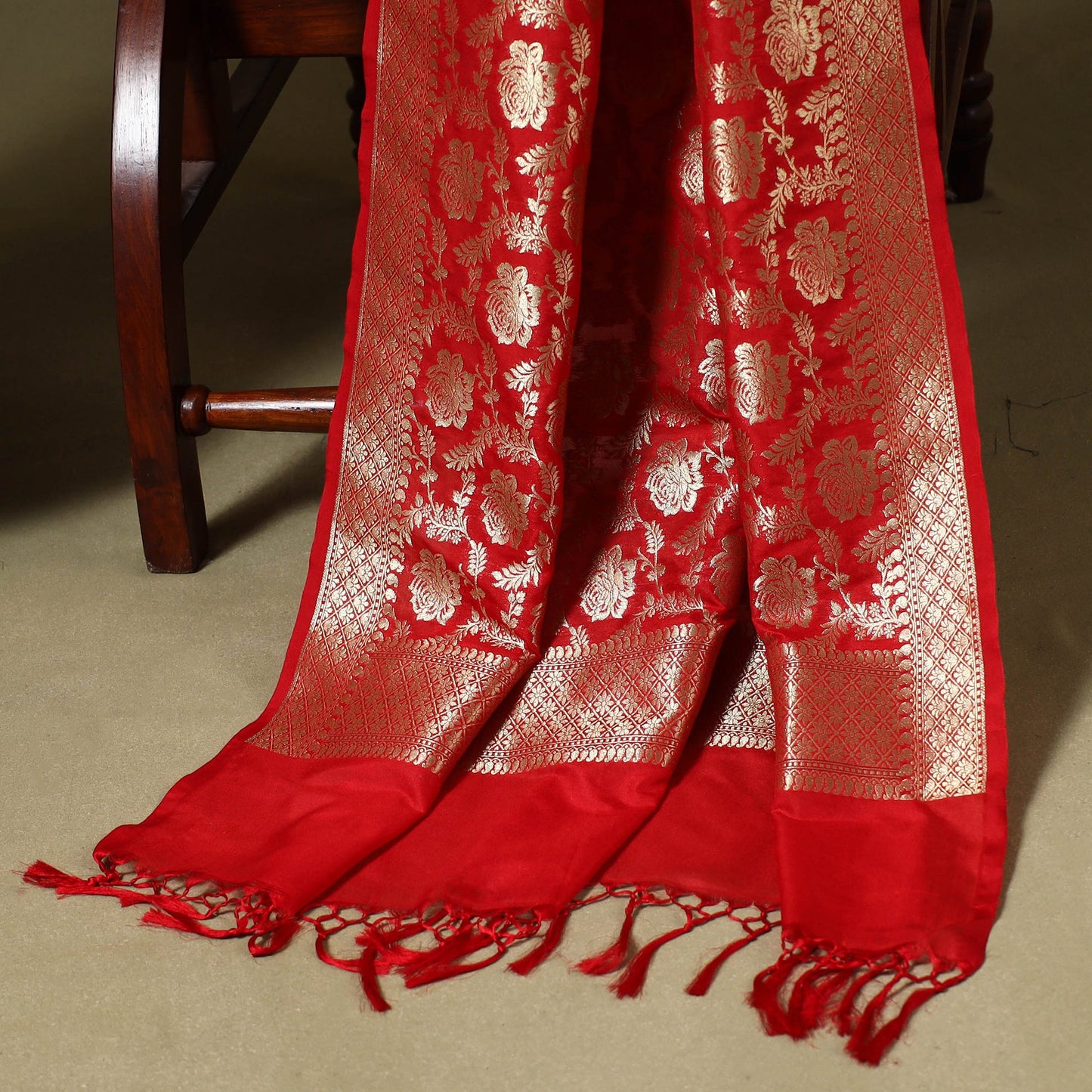 Red - 3pc zari jaal & buti silk banarasi unstitched dress