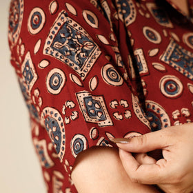 Printed half sleeve cotton crop top - handcrafted
