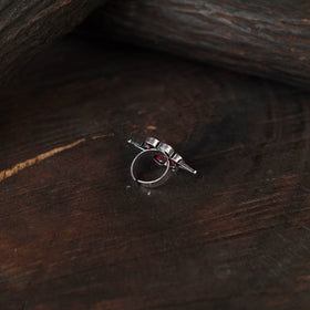 Red - antique silver finish oxidised stone work ring 45