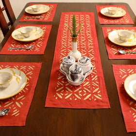 Red Applique Cotton Table Runner with Table Mat Set