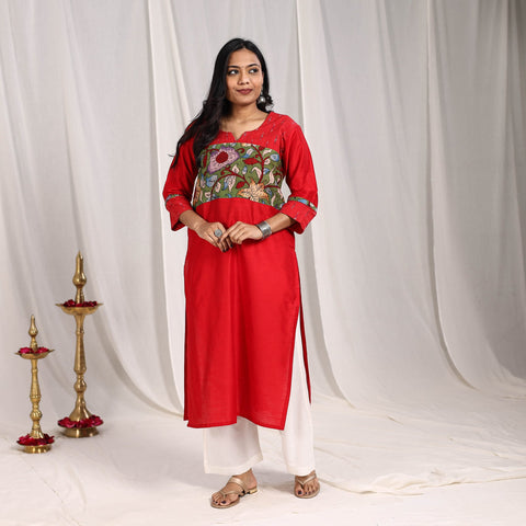 Red Ayaat Slub Silk Straight Plain Kurta with Patchwork for Women