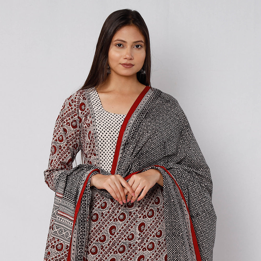 Buy Bagh Block Printed Cotton Long Kurta with Palazzo & Dupatta Set 14 Online l iTokri.com