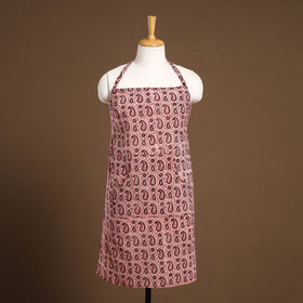 Buy Red Bagh Block Print Cotton Apron with Pocket