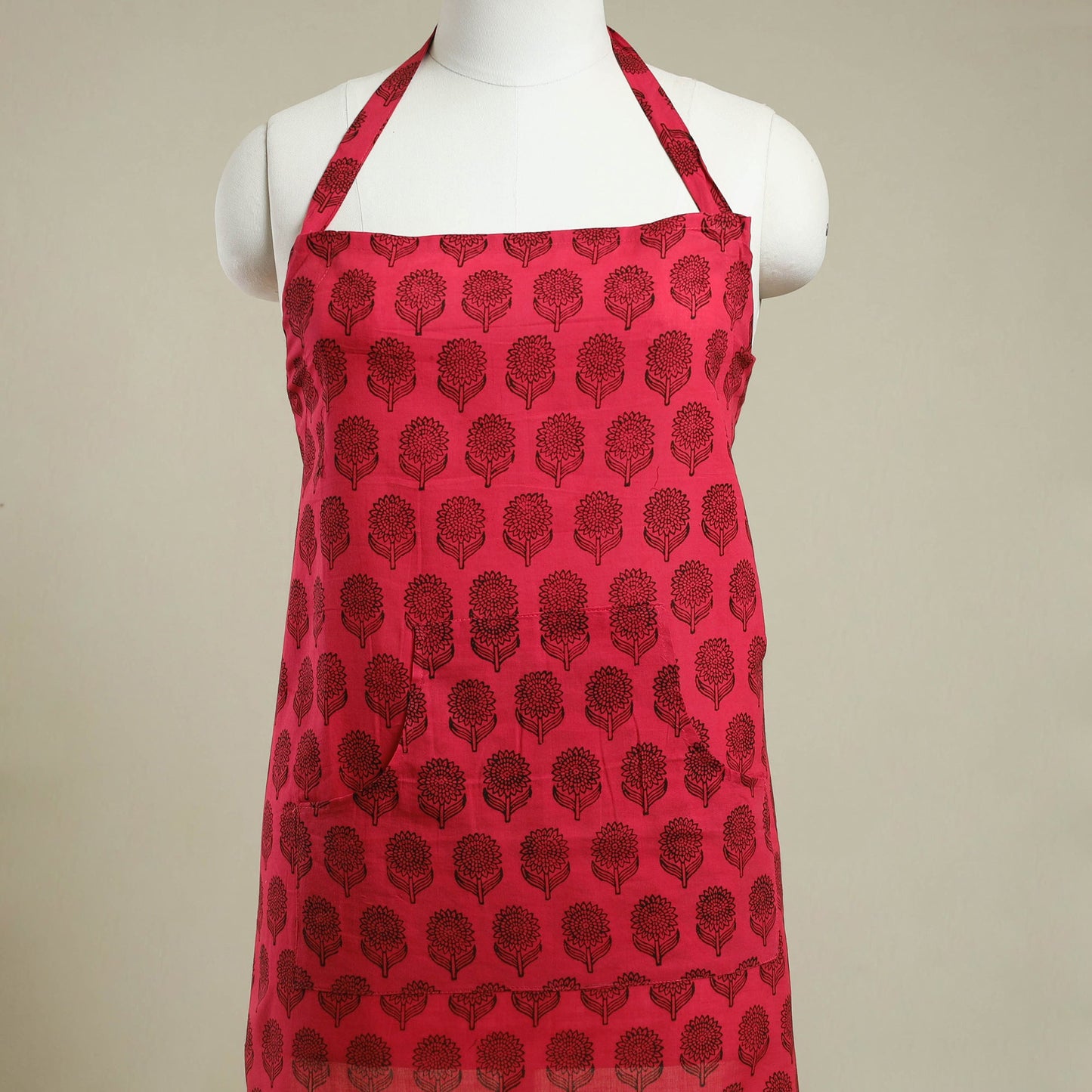 Buy Red Bagh Block Print Cotton Apron with Pocket