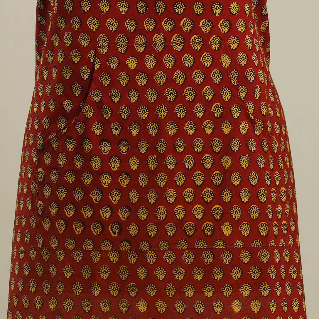 Buy Red Bagh Block Print Cotton Apron with Pocket