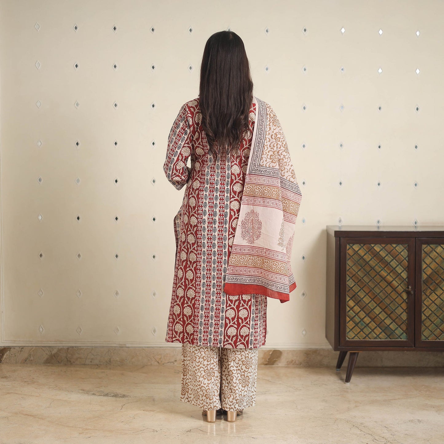 Red - bagh cotton suit set (set of 3) 01 - handcrafted