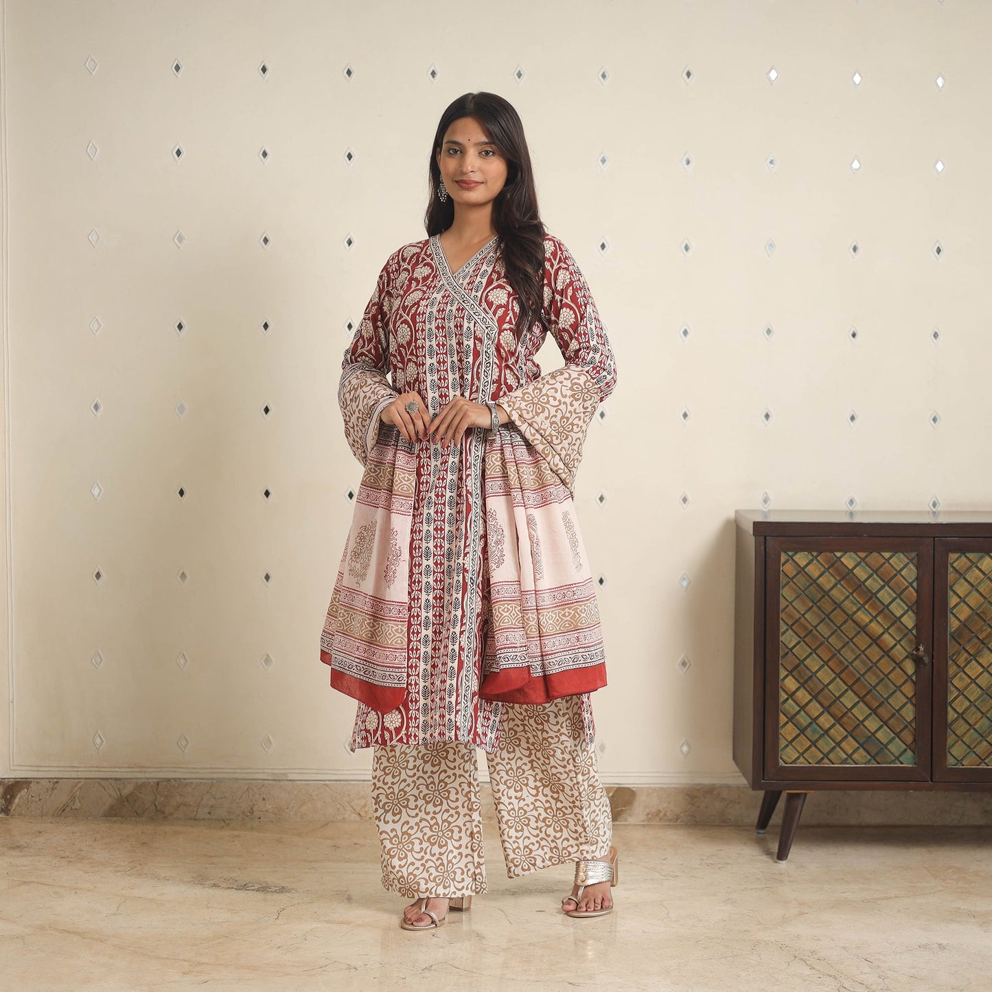 Red - bagh cotton suit set (set of 3) 01 - handcrafted