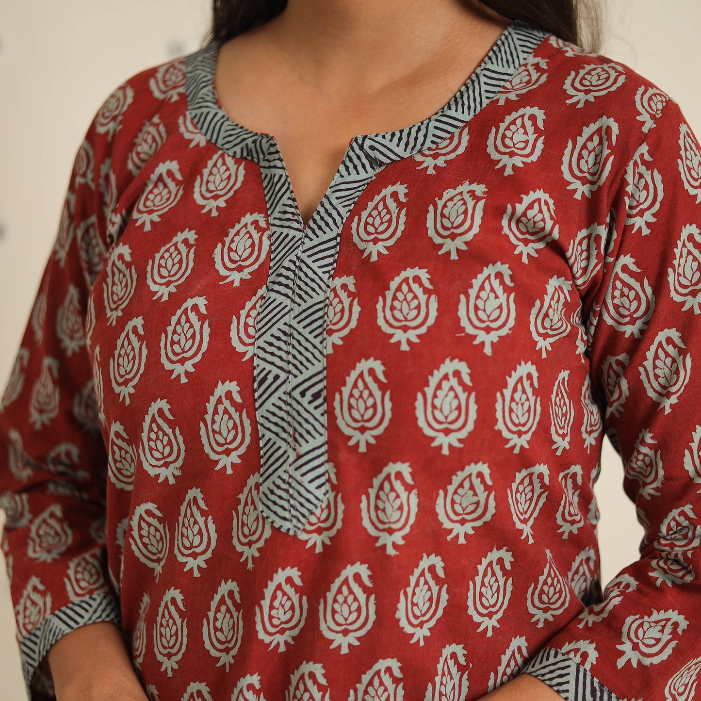 Red - bagh cotton suit set (set of 3) 07 - handcrafted