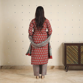 Red - bagh cotton suit set (set of 3) 07 - handcrafted