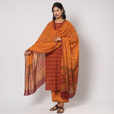 Buy Bagh Block Printed Cotton Kurta with Palazzo & Dupatta Set Online at iTokri.com