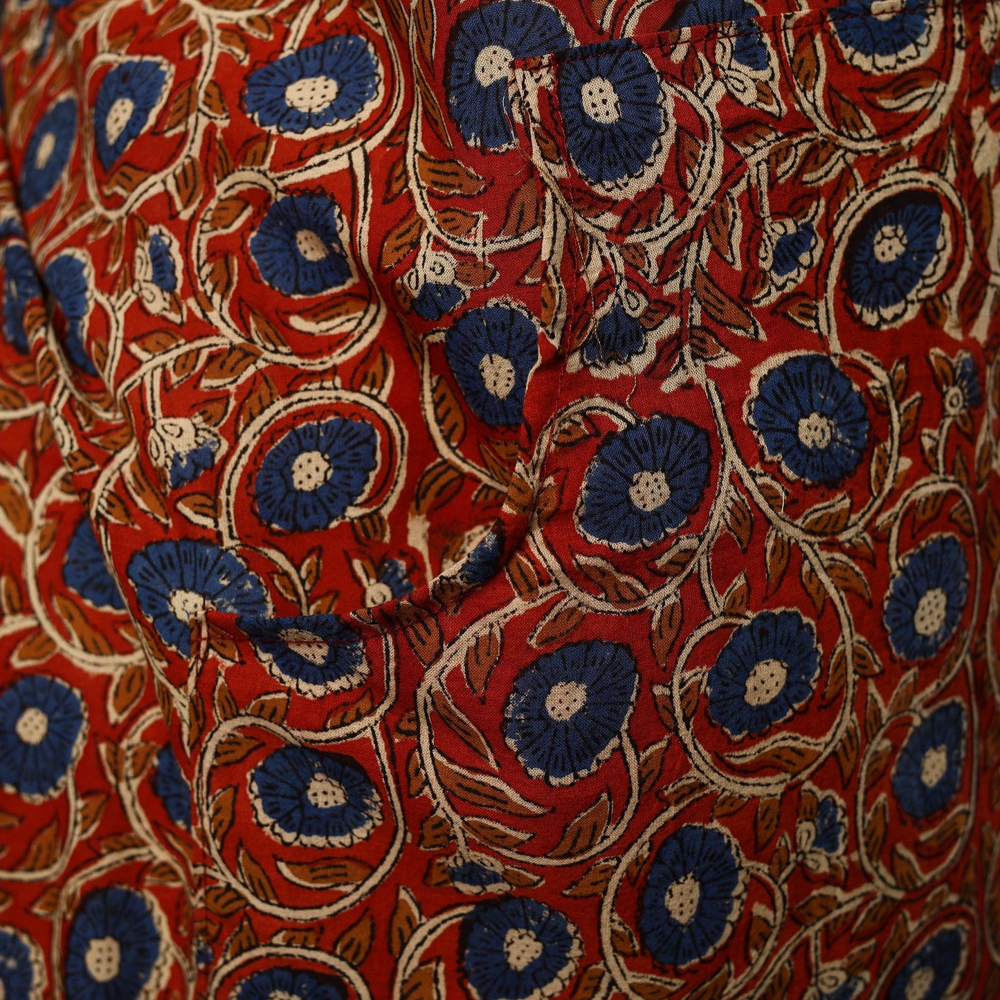 Red - bagru cotton apron with pocket 20 - handcrafted