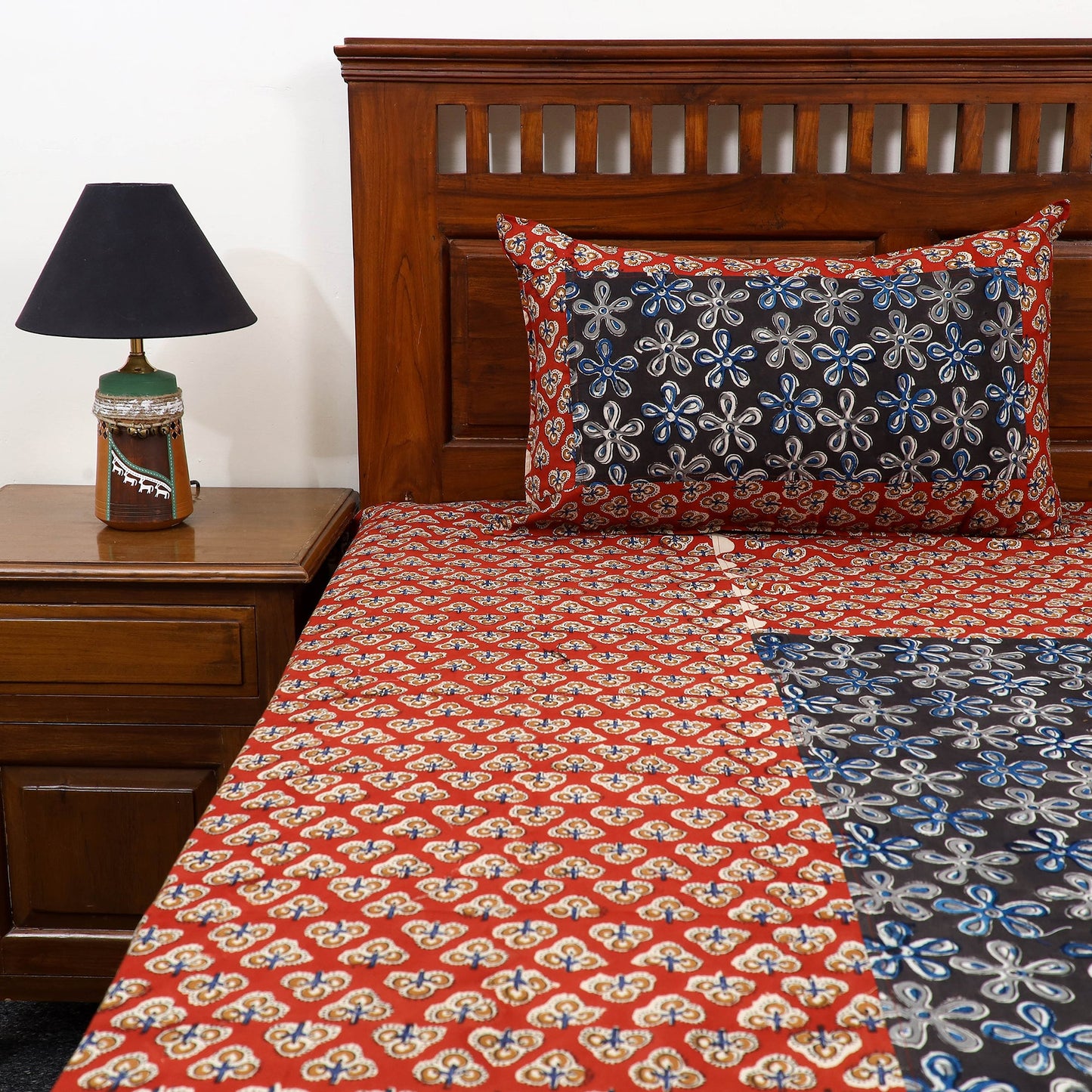 Buy Bagru Print with Kalamkari Patch Cotton Bedsheet Set