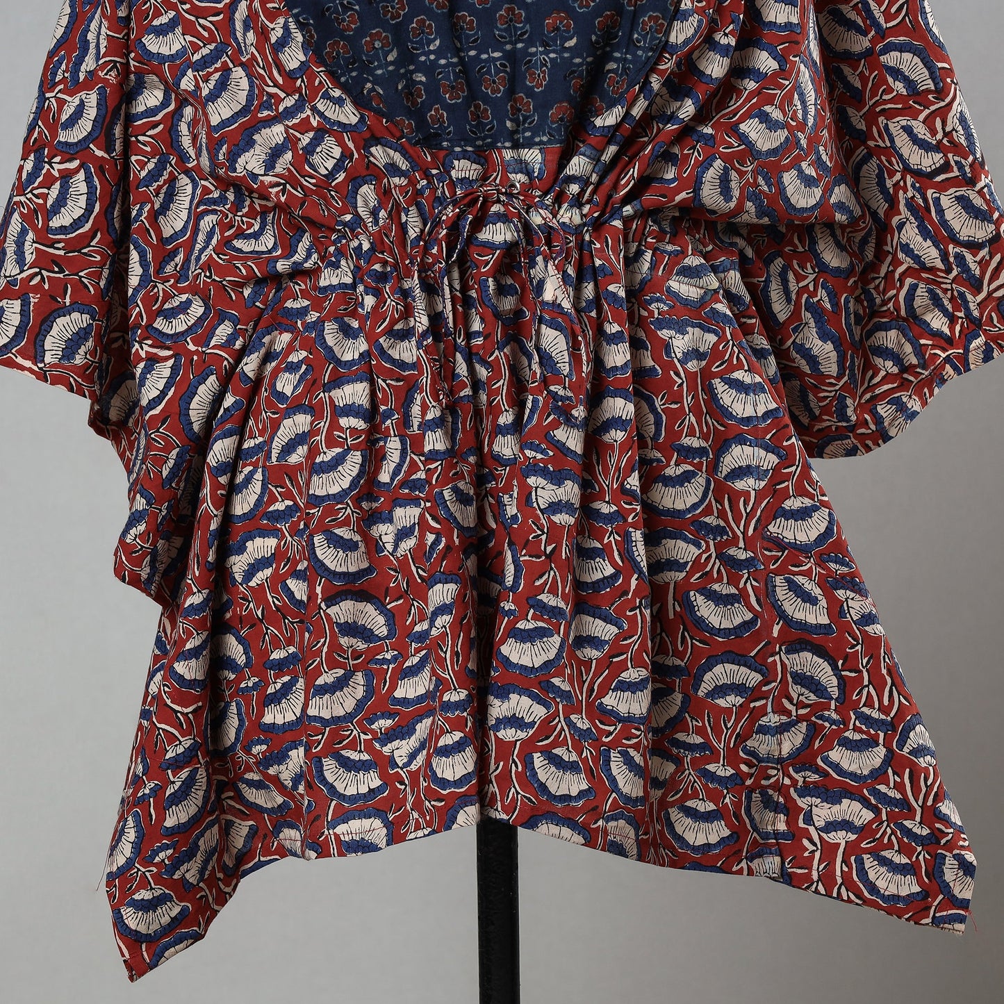 Buy Red Bagru Block Printed Cotton Kaftan with Tie-Up Waist