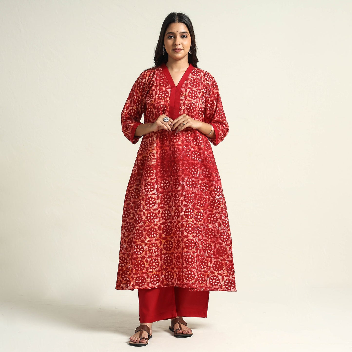 Buy  Batik Printed Cotton Kurta with Palazzo Set Online l iTokri.com