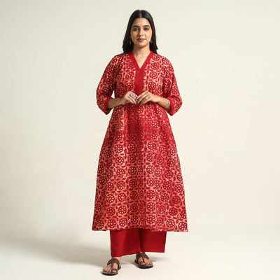Buy  Batik Printed Cotton Kurta with Palazzo Set Online l iTokri.com