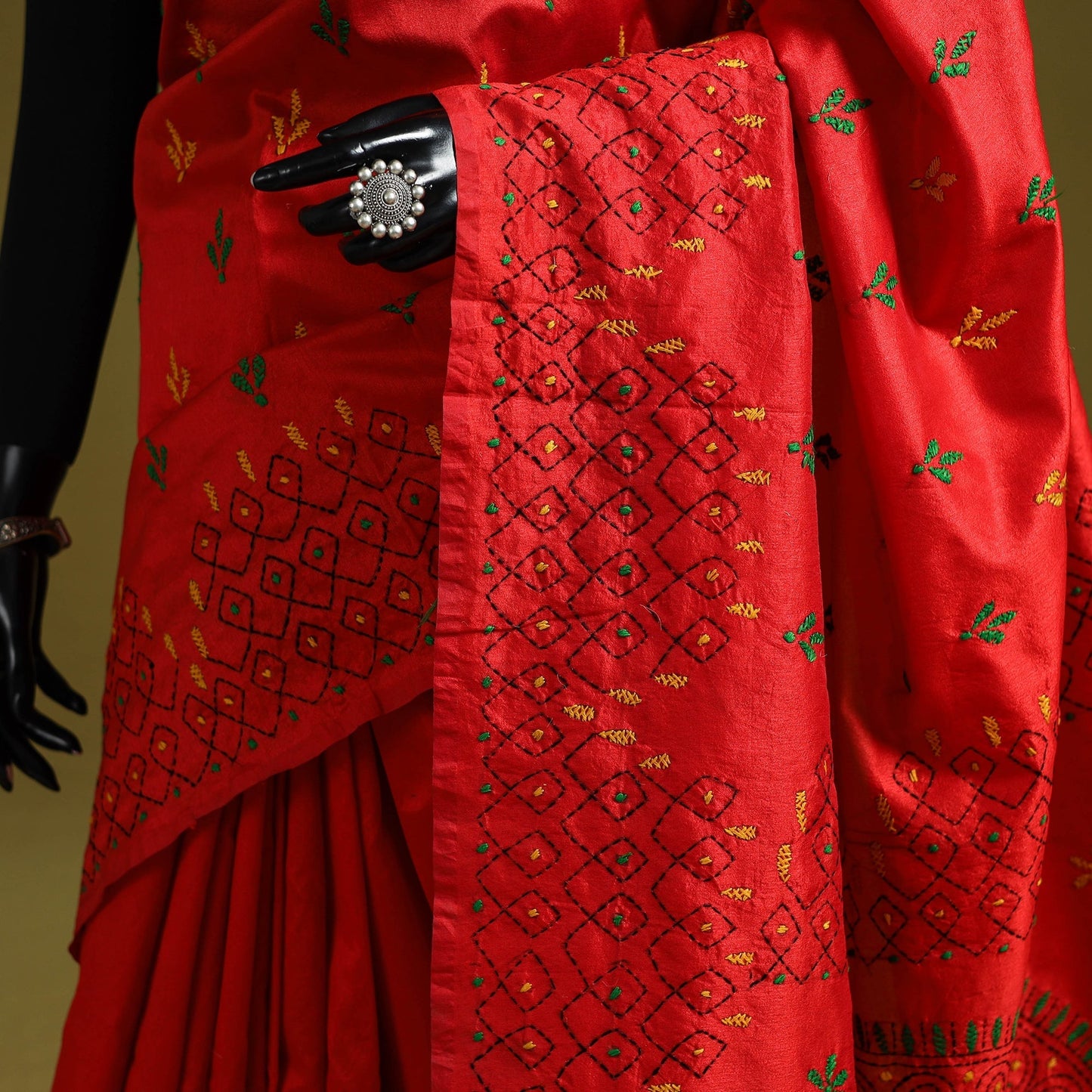 Bengal hand embroidery silk nakshi kantha saree 29