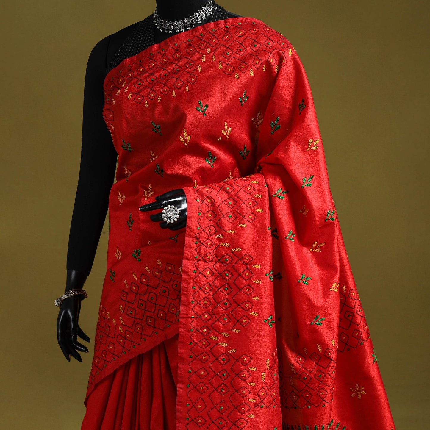 Bengal hand embroidery silk nakshi kantha saree 29