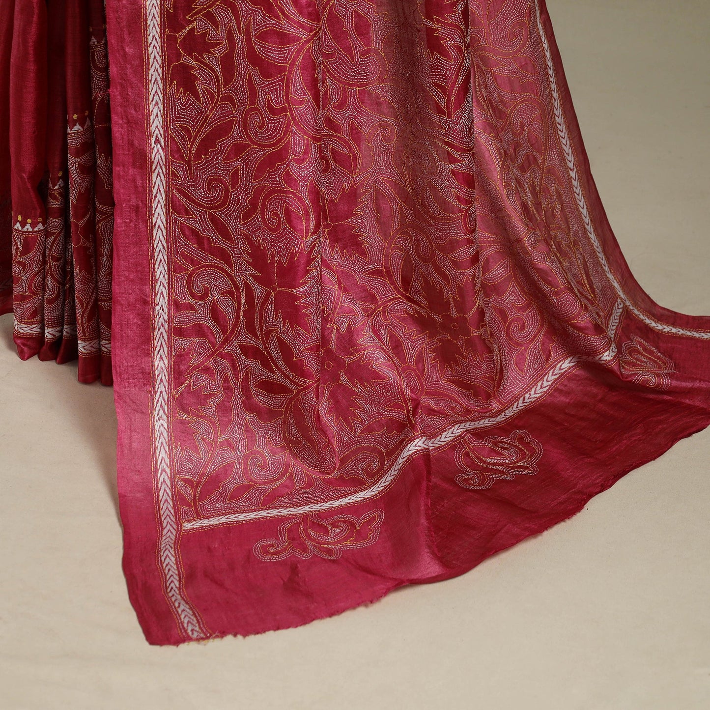 Red - bengal hand embroidery tussar silk handloom kantha