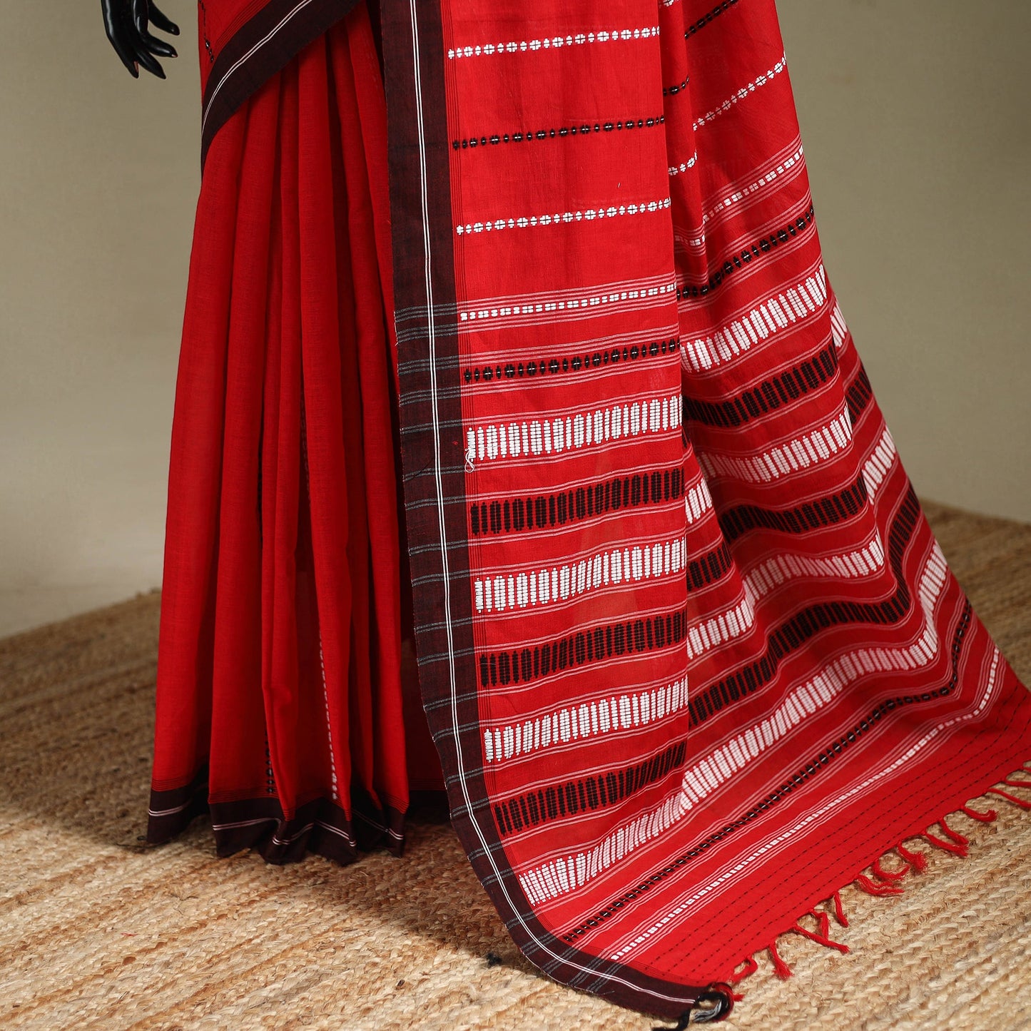 Red - bengal handwoven cotton begumpuri saree 17