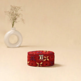 Bengal kantha work handcrafted oval jewellery box