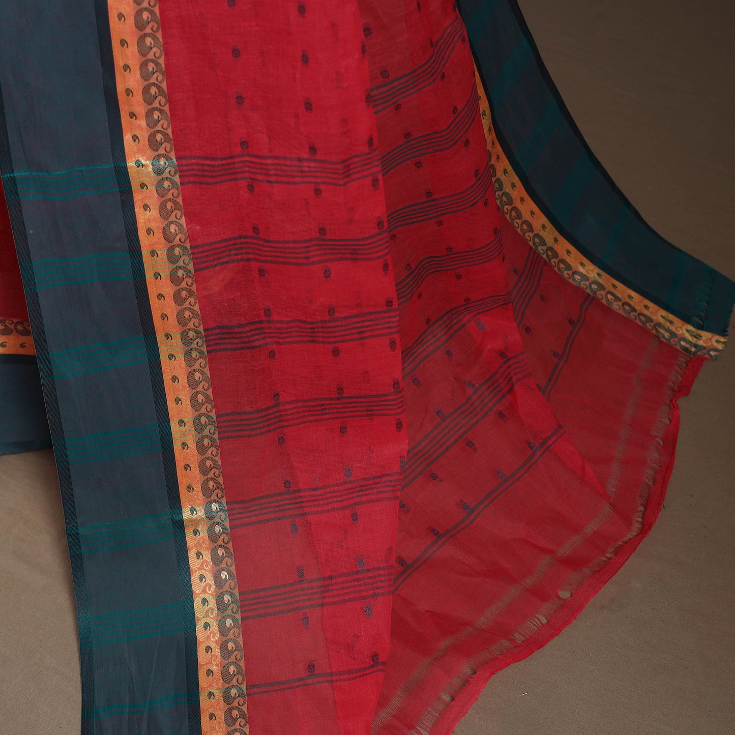 Red - bengali tant saree with matching jewellery & blouse