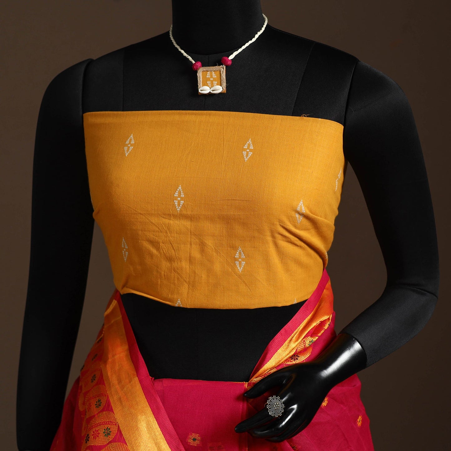 Red Bengali Tant Saree with Matching Jewellery & Blouse