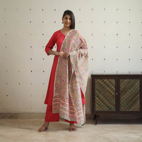  Red Tussar Dupion Silk Handloom Plain Kurta Set 