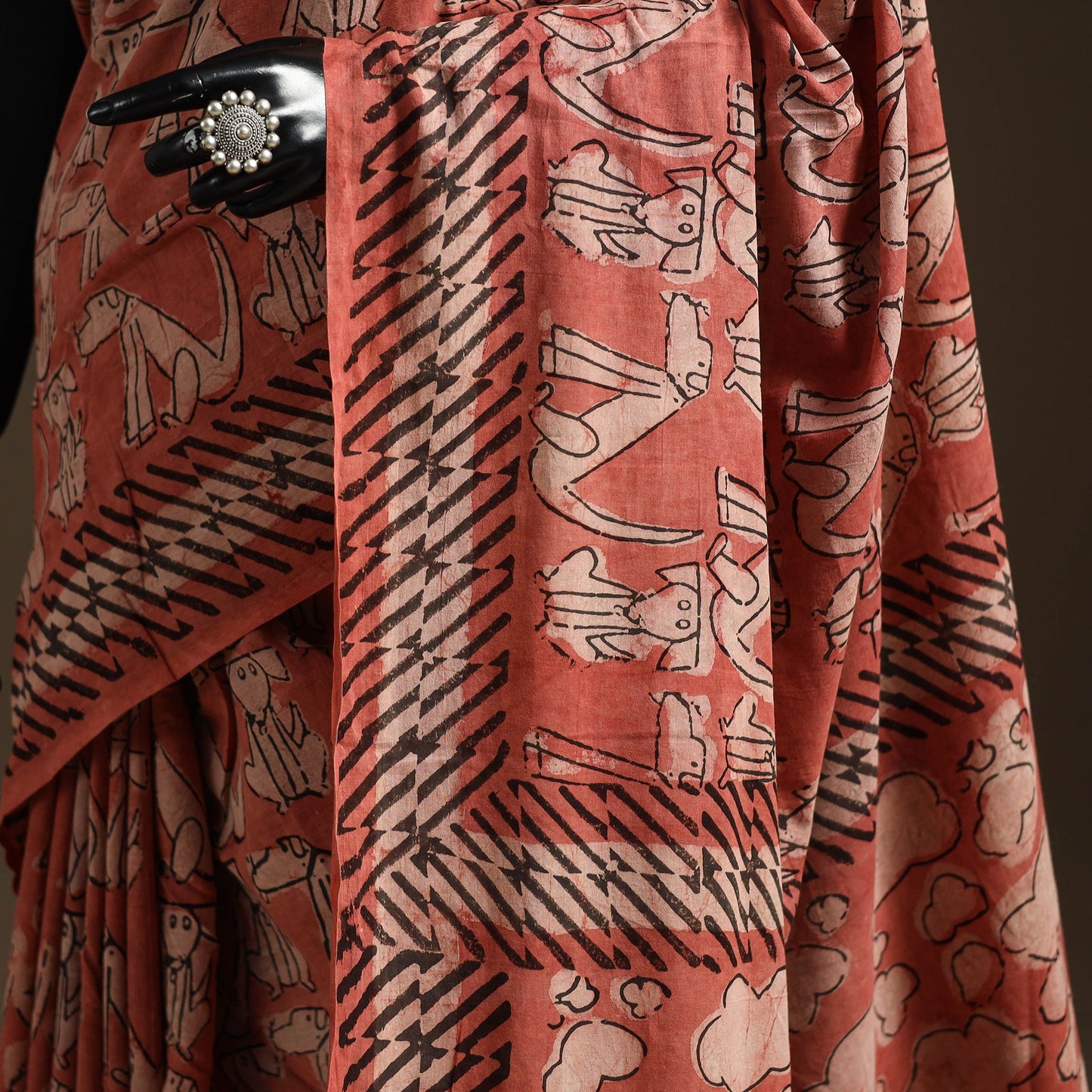 Red - bindaas art natural dyed cotton saree 16 - handcrafted