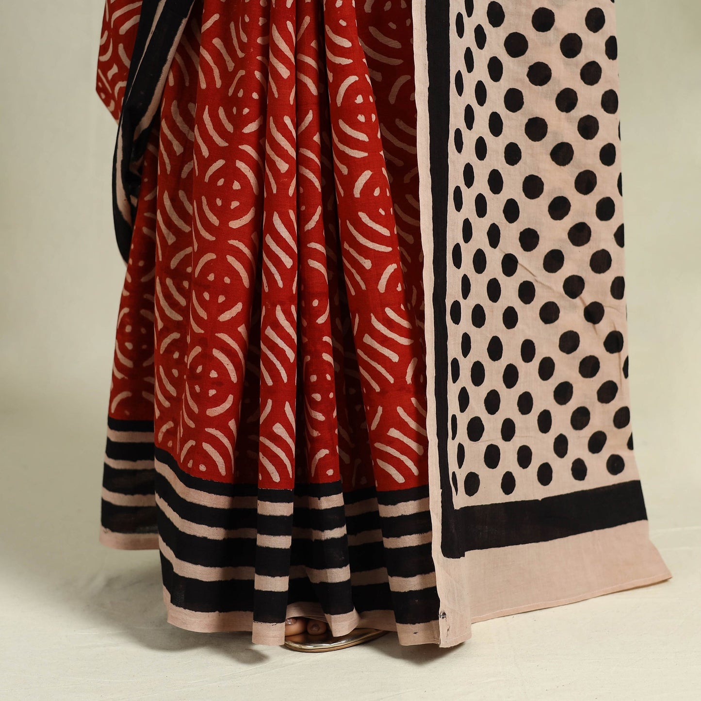 Buy Red Bindaas Art Natural Dyed Cotton Block Print Saree