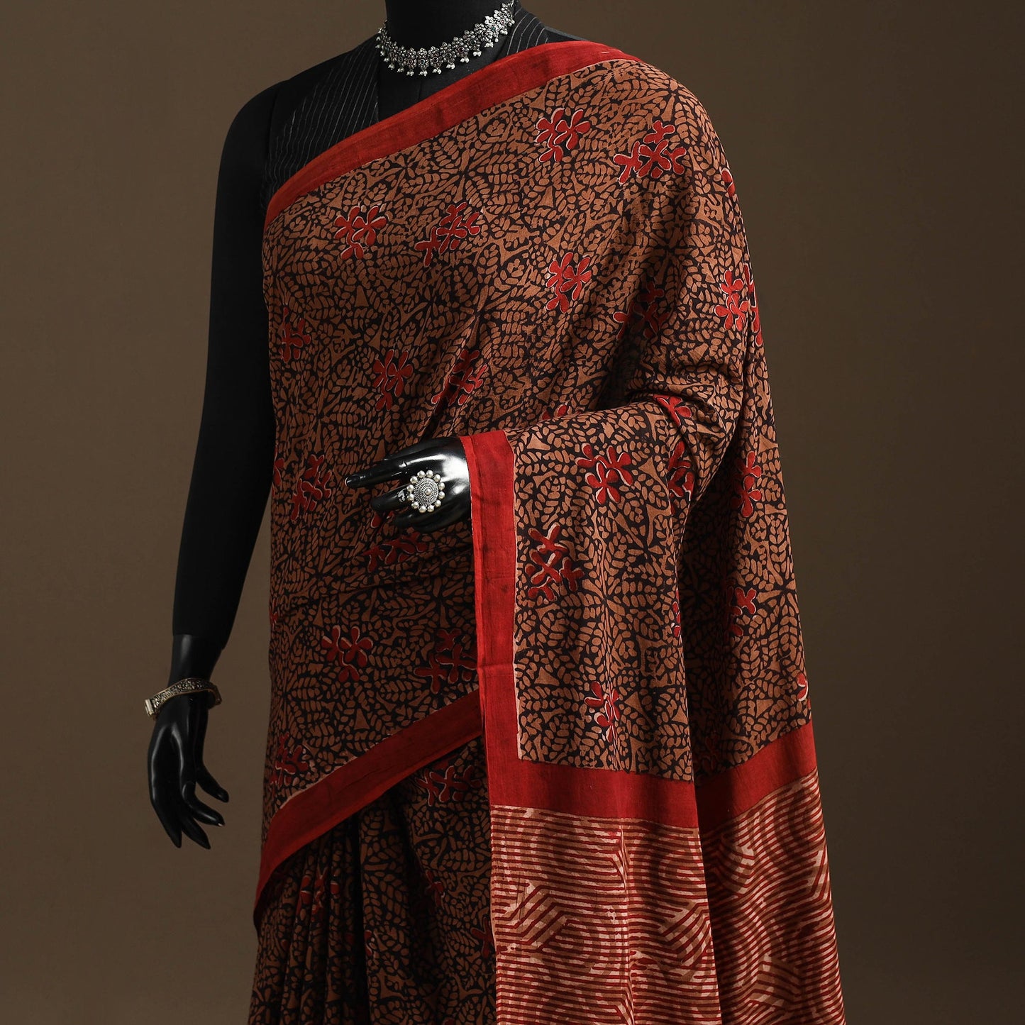 Red - bindaas art natural dyed cotton saree 34 - handcrafted