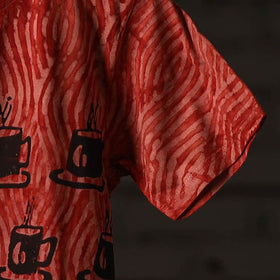 Buy Bindaas Natural Dyed Art Block Print Round Neck T-shirt in Pure Cotton Online at iTokri.com